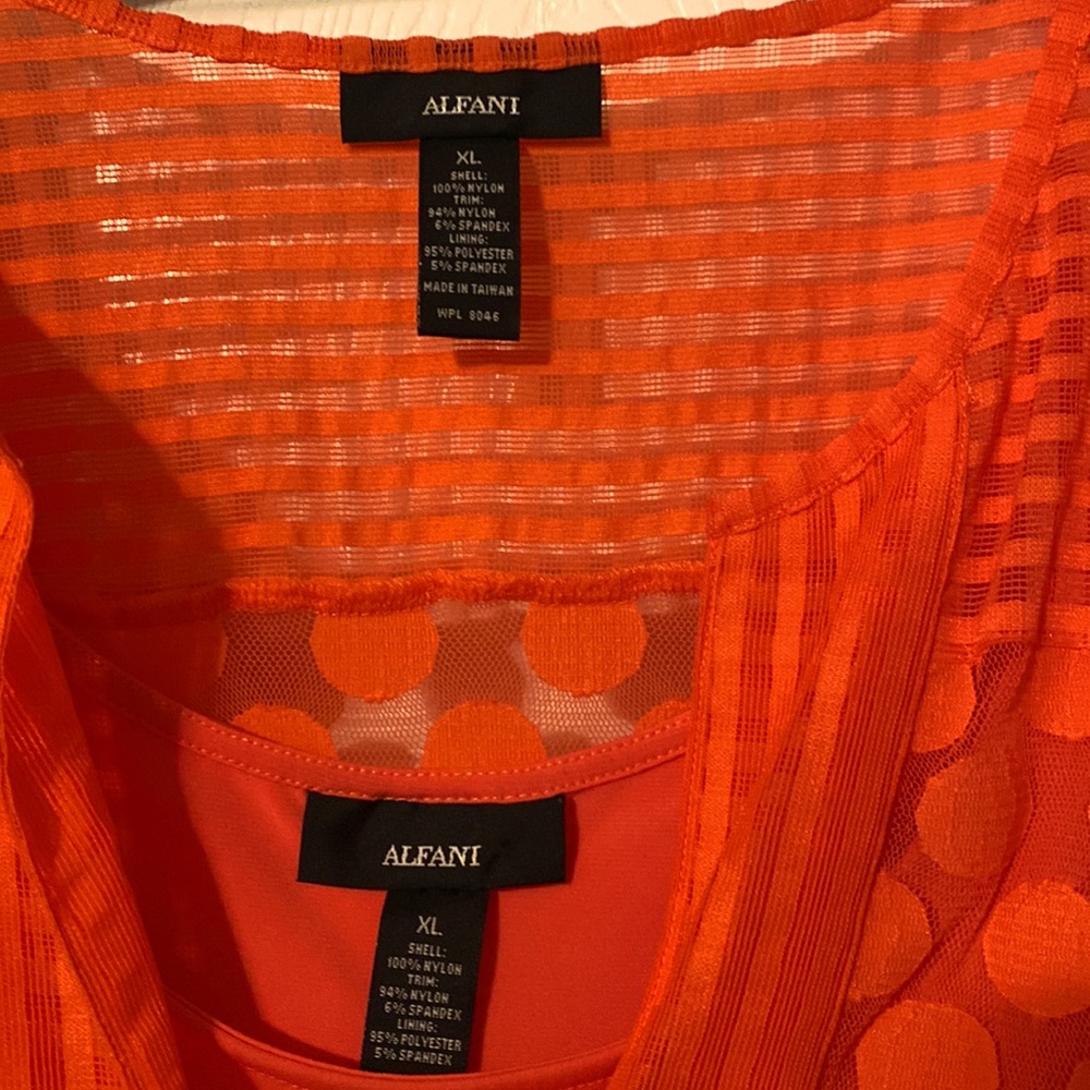 Alfani top - Picture 2 of 3